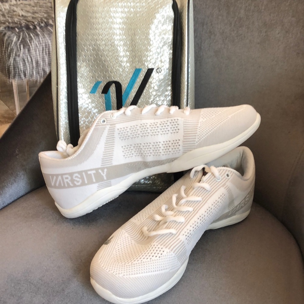 Varsity V-Force Cheer Shoes